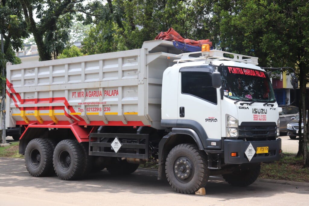 jasa transportasi limbah B3 PT Mitra Garuda Palapa